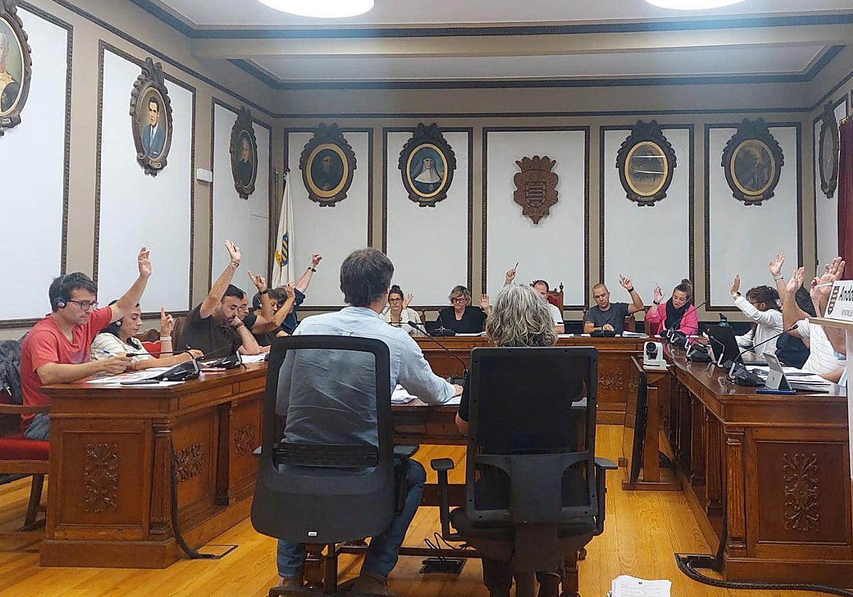 El Ayuntamiento aprueba un incremento general del 2,9% de las ordenanzas fiscales para 2027
