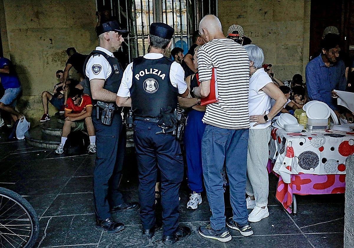 El PNV exige «lealtad institucional» al PSE en la gestión del reparto de bocadillos en la calle