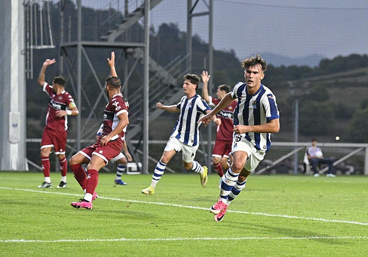Un Sanse sin chispa sucumbe en su estreno ante un Castellón arrollador al inicio (0-1)