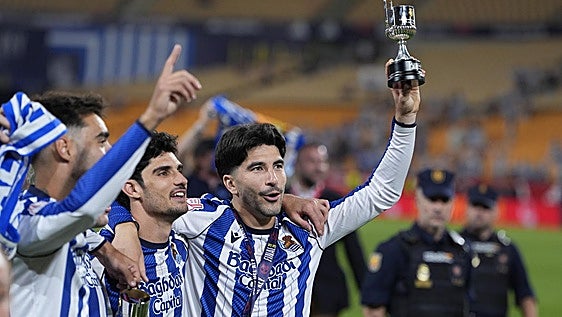 La Supercopa de España que disputará la Real Sociedad se jugará en tres estadios distintos en Estambul