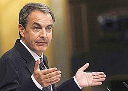 Zapatero reitera la necesidad de  una cumbre europea