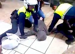 Imagen de la detención./ Foto y vídeo: YouTube