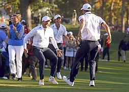 El equipo europeo celebra el triunfo en la Ryder Cup. / Jeff Haynes (Reuters)