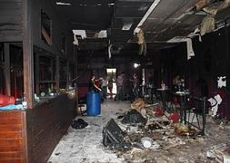 El interior de la discoteca Kiss tras el incendio. / Efe