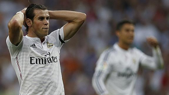 Bale se lamenta. 