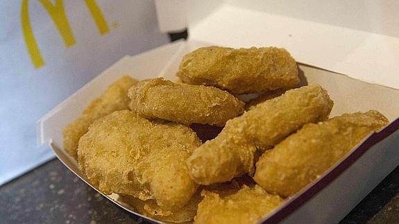 McNuggets de pollo de un McDonald's. 