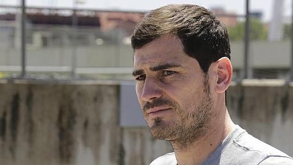 Iker Casillas, a su llegada a la concentración. 