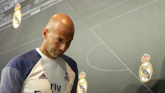 Zinedine Zidane, entrenador del Real Madrid. 