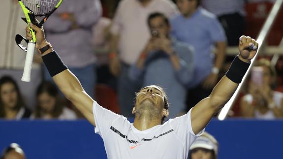 Nadal celebra su victoria ante Cilic en las semifinales de Acapulco.