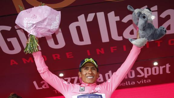 El colombiano Nairo Quintana, nuevo líder del Giro de Italia. 