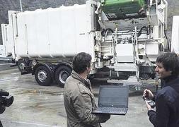 Servicios de Txingudi probará el uso de chips para aumentar el reciclaje