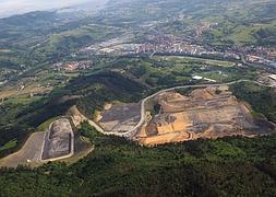 Vista aérea de las obras de la incineradora de Zubieta. /Easoflyers