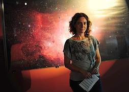 Miren Millet, directora del curso de astronomía para principiantes en el Museo de la Ciencia de Kutxaespacio. ::                             JOSÉ MARI LÓPEZ