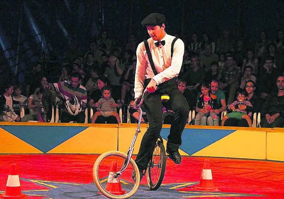 El Circo París se despide mañana de Elgoibar