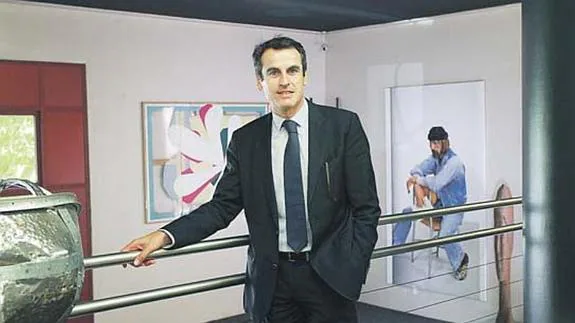 Raúl Fernández, en la primera planta del Hotel Silken Amara Plaza de San Sebastián.