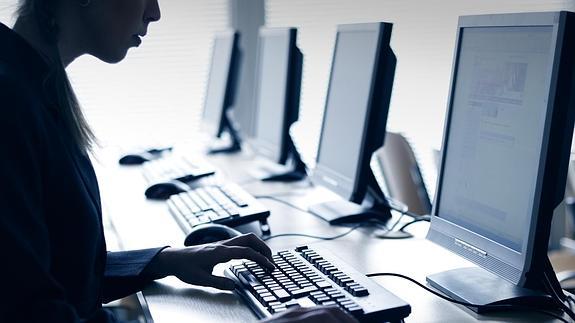 Los adictos al trabajo rinden menos