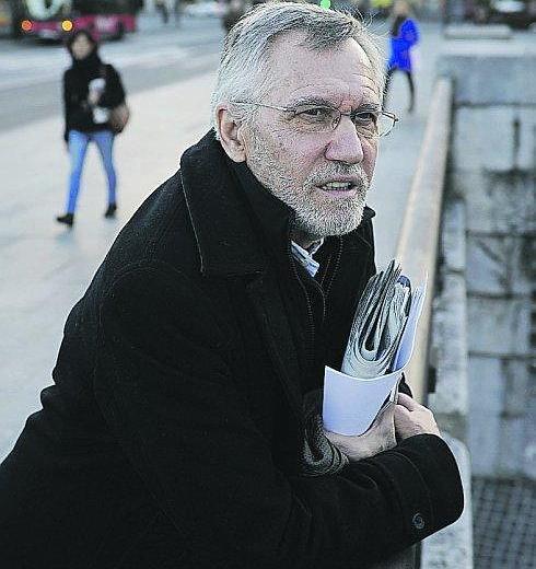 El catedrático Francisco Llera.