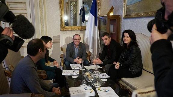 Entrega del Mapa de la Memoria al Ayuntamiento de San Sebastián. 