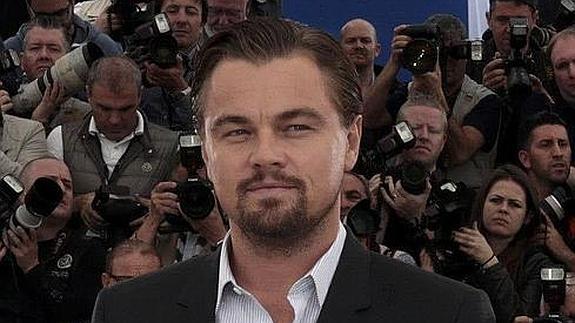 Leonardo DiCaprio recurre a una  web para ligar