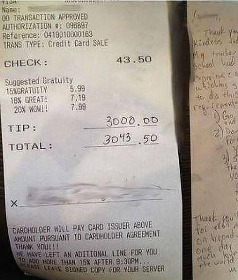Un cliente deja 3.000 dólares de propina para que no desahucien a una camarera