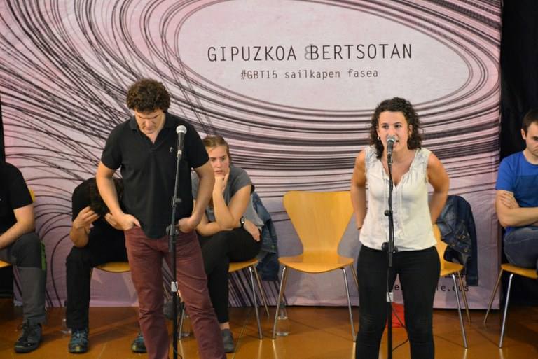 Xabier Sukia eta Ane Labaka Zizurkilen jokatu zen saioan.