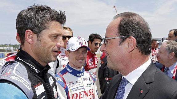 Patrick Dempsey y François Hollande, en las 24 horas de Le Mans. 