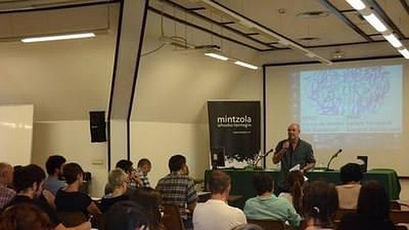 Andoni Egañak esan du ahoztotasunak gero eta garrantzi handiagoa duela.