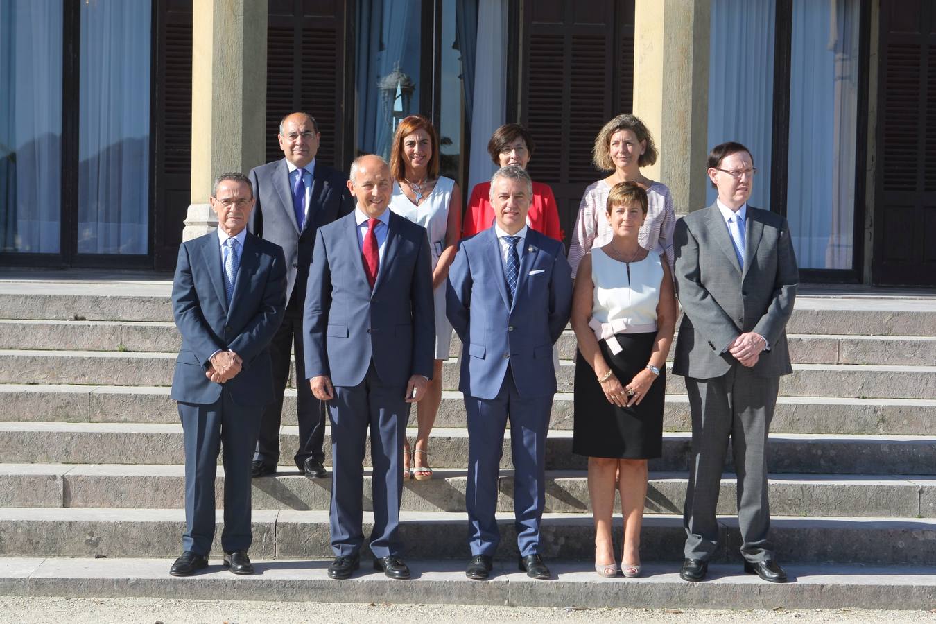 Los miembros del Gobierno Vasco tras el primer Consejo del nuevo curso político celebrado en el Palacio Miramar.
