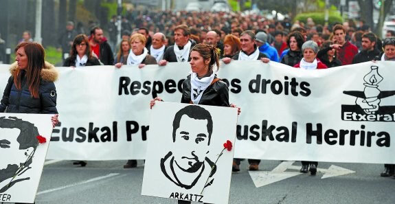 
Una manifestación en Baiona en favor de los derechos de los presos.