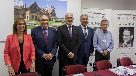 Franquesa, Baztarrika, Goirizelaia, García eta Azkue, aurkezpenean.