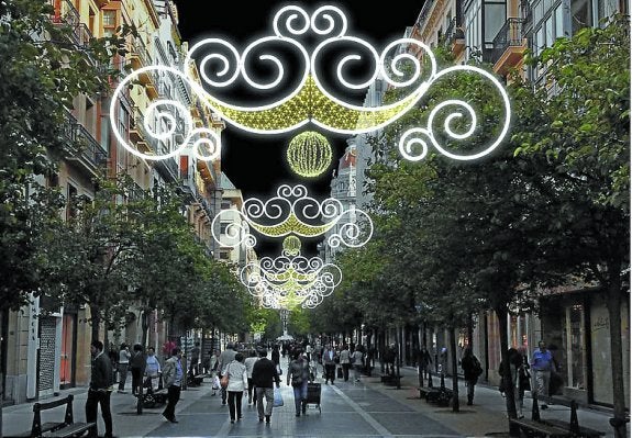 Imágenes de la iluminación navideña prevista este año en la plaza del Buen Pastor, calle Sierra de Aralar (Loiola), plaza de la Constitución y calle Elkano.