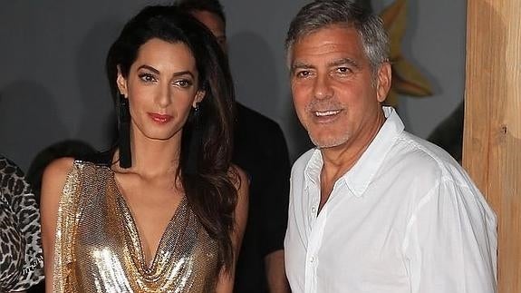 ¿Amal Clooney embarazada?