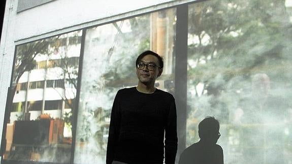 El videoartista singaporense Ho Tzu Nyen presenta su trabajo.