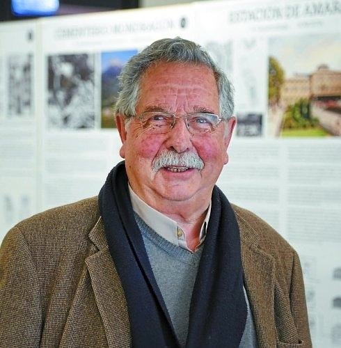 Unzurrunzaga, en la Escuela de Arquitectura.