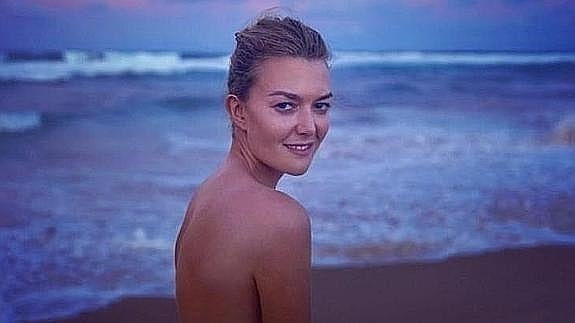 La heredera de Inditex sorprende con un desnudo