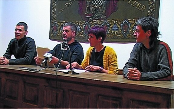 Presentación de la nueva oferta ayer en Eizondo.