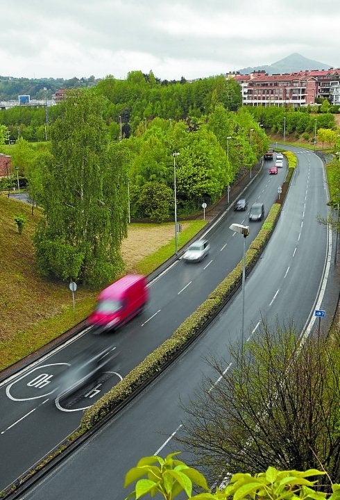 El vial de Lugaritz, la zona donde se circula a más velocidad. 