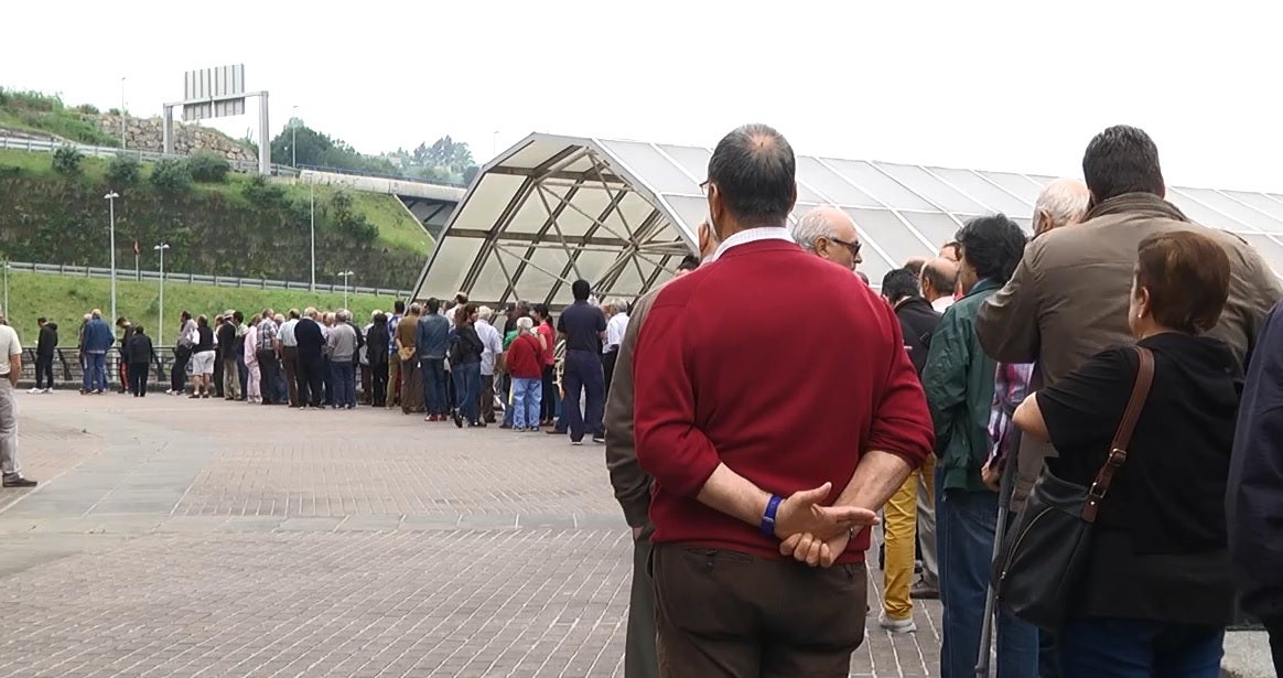 José Tomás anima la venta de abonos para la feria de Semana Grande