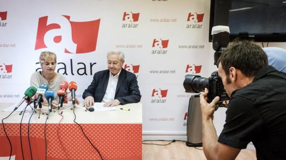 La secretaria general y el presidente del partido independentista, Rebeka Ubera y Patxi Zabaleta. 