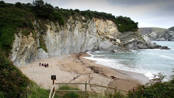 La playa vizcaína de Muriola, nuevo escenario de Juego de Tronos. 