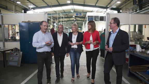 Mendia ha visitado el Instituto de Máquina Herramienta (IMH) de Elgoibar