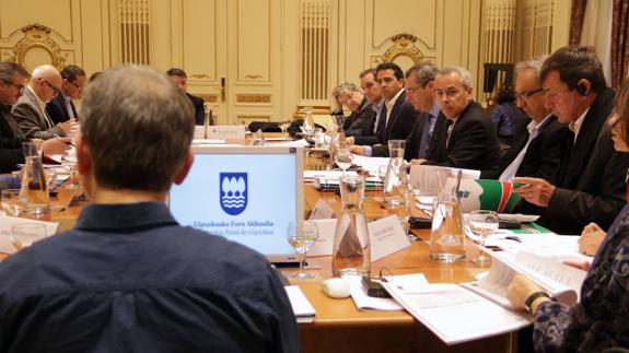 La Agencia Transfronteriza para el desarrollo de la Eurociudad Vasca Donostia-Baiona ha realizado su Asamblea General en la Diputación de Gipuzkoa