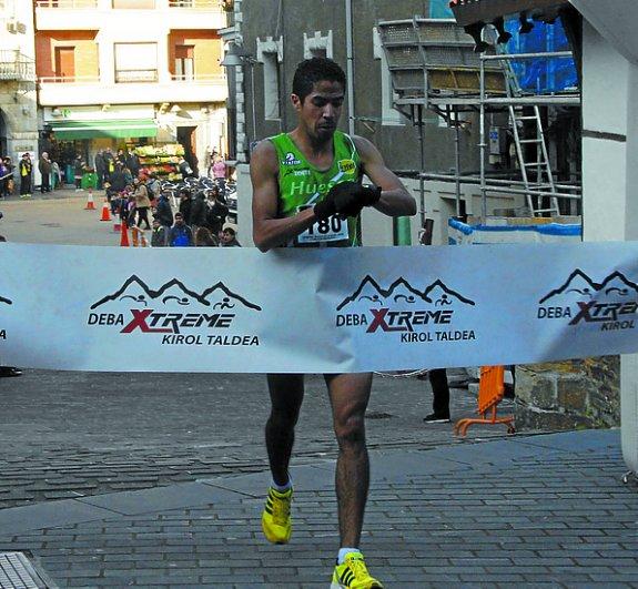 Abdelfettah Louajari, el ganador en 10,3 kilómetros.