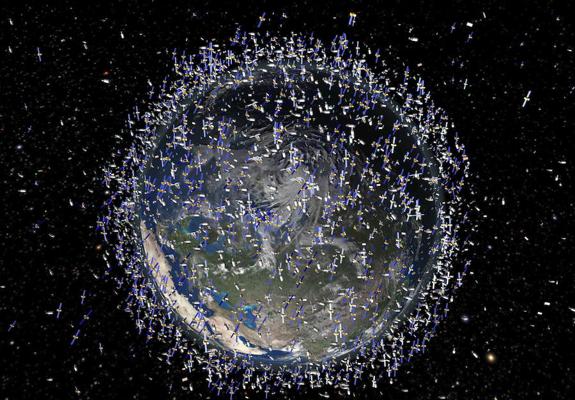 Imagen de la NASA generada por ordenador de la basura espacial en la órbita de la tierra