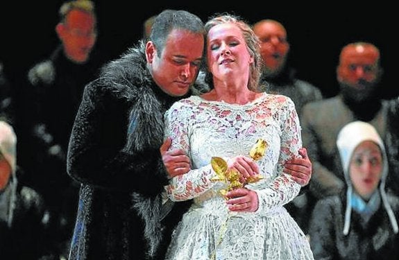 I Puritani. La representación grabada en el Teatro Real se podrá ver en el Herriko Antzokia el 5 de mayo.