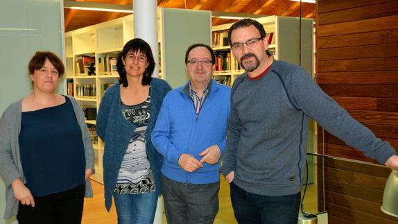 Ezkerretik eskuinera, Oihana Aranburu, Nere Erkiaga, Jon Bagüés eta Aritz Zerain. 