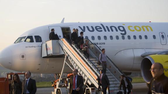 Garmendia: «La Diputación no contempla que Vueling deje los vuelos a Barcelona»