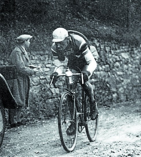 Alfredo Binda. El primero en ganar cinco Giros. Como seleccionador también fue una leyenda.