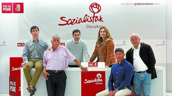 Isaac Palencia, Josu Álvarez, Mikel Sardón, Gema Artola, Aritz Arrieta y Jovino Fernández. 