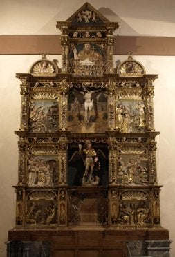 El retablo mayor de la parroquia de Altzaga. /MUÑAGORRI